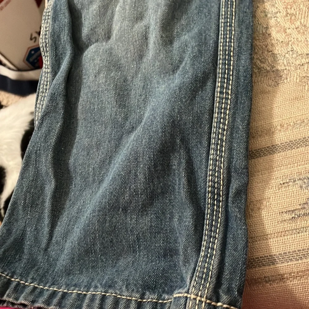 FINAL MARKDOWN Oshkosh b’gosh toddler jeans 4t